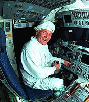 John Glenn nello Space Shuttle